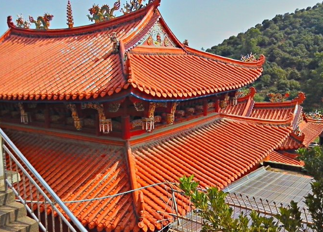 漳州市龙海市角美镇文圃山龙池岩寺